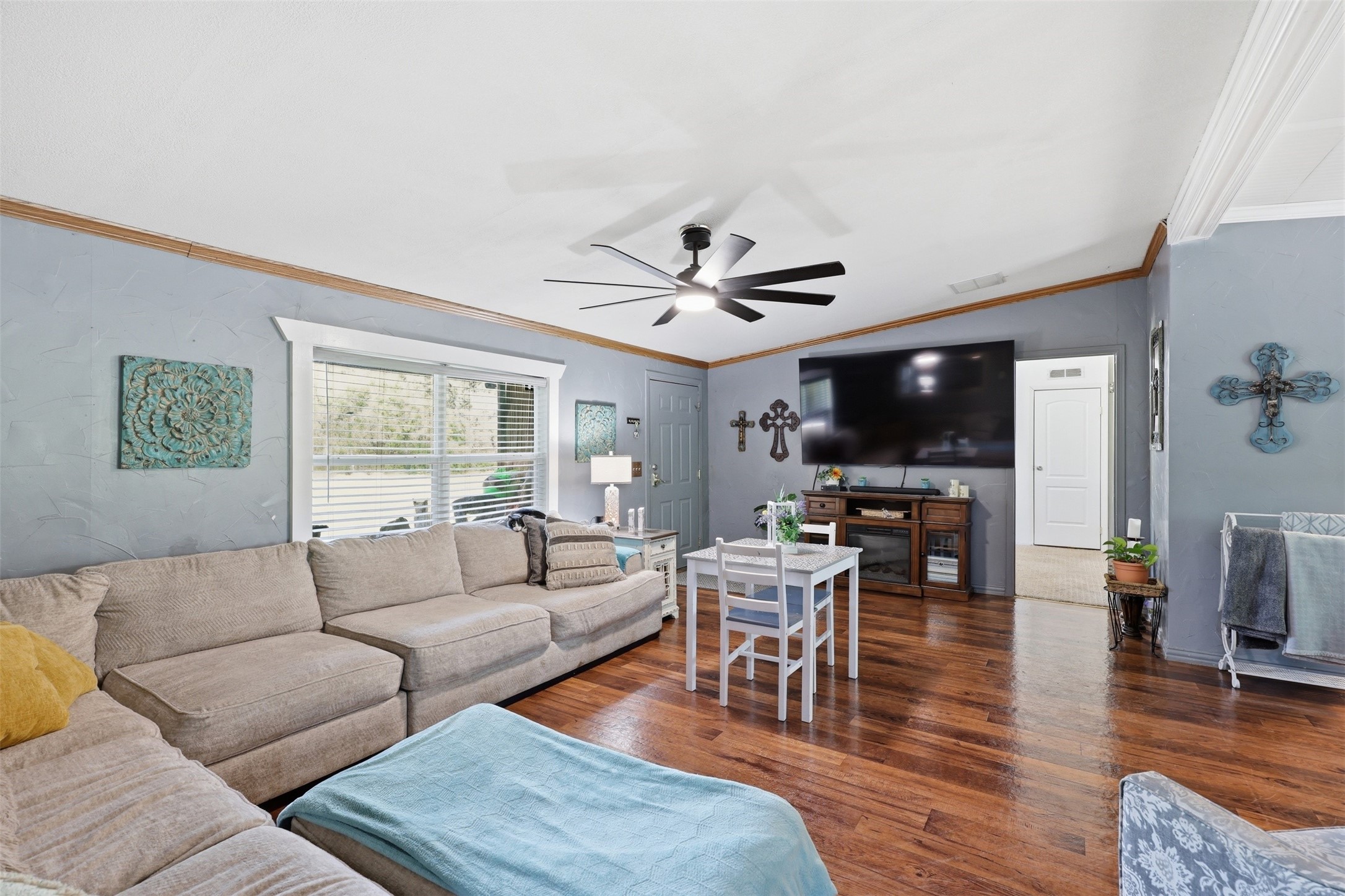 1000 Forest Oaks Street Azle TX 76020