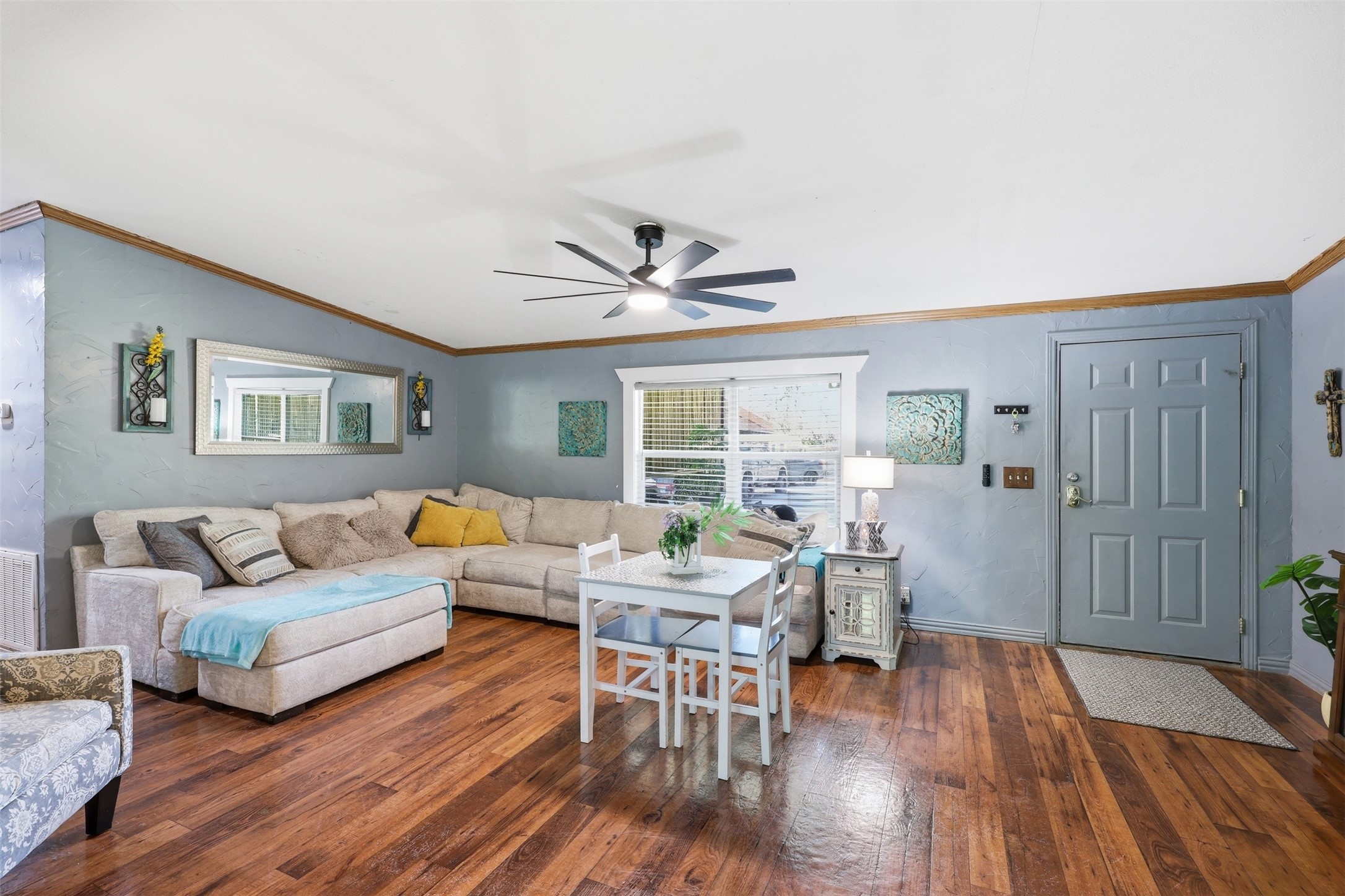 1000 Forest Oaks Street Azle TX 76020