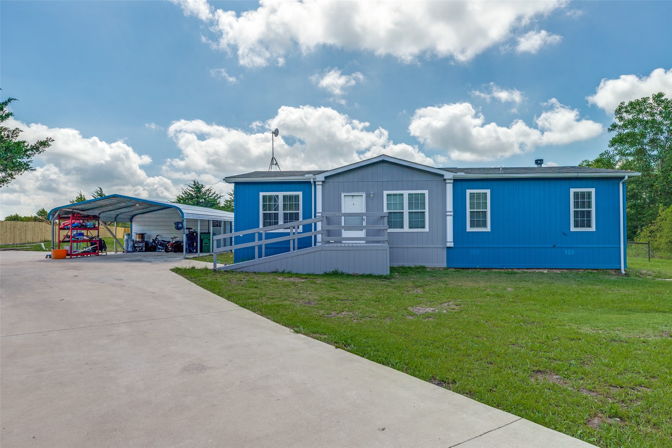 9147 County Road 1143 Leonard TX 75452