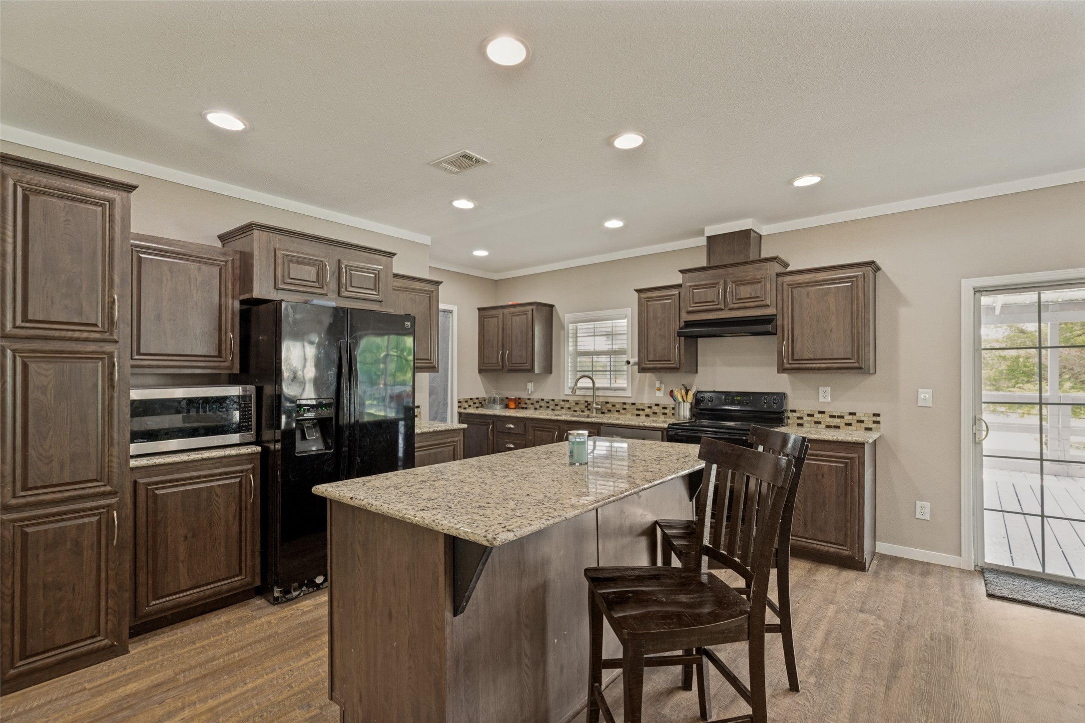 9147 County Road 1143 Leonard TX 75452