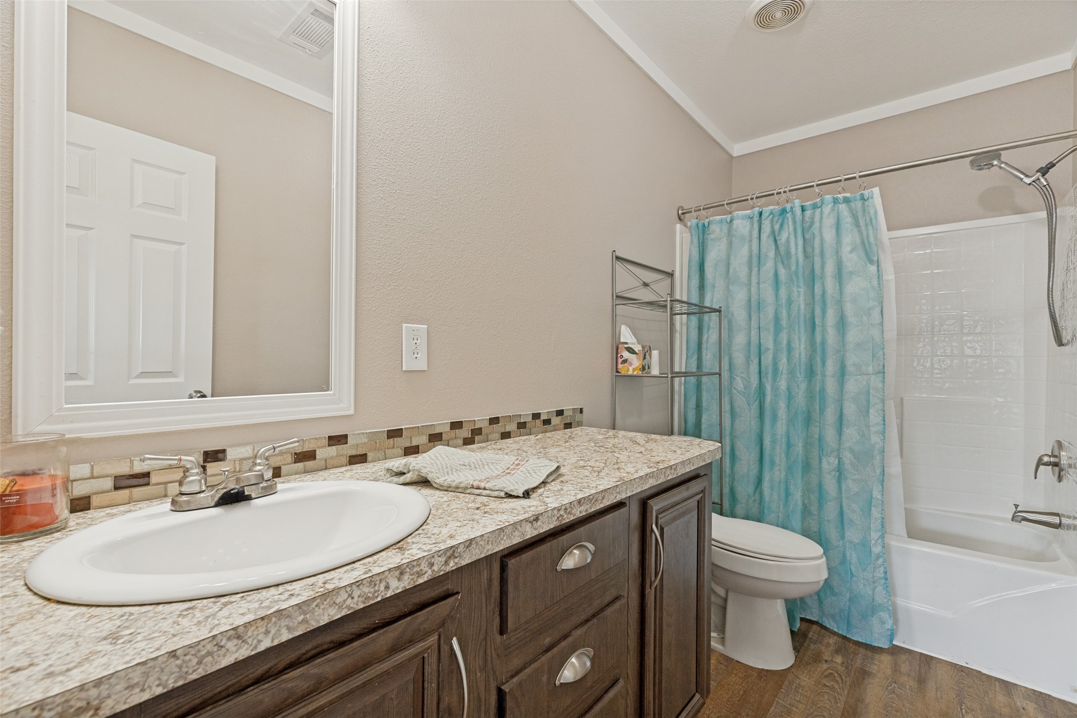 9147 County Road 1143 Leonard TX 75452