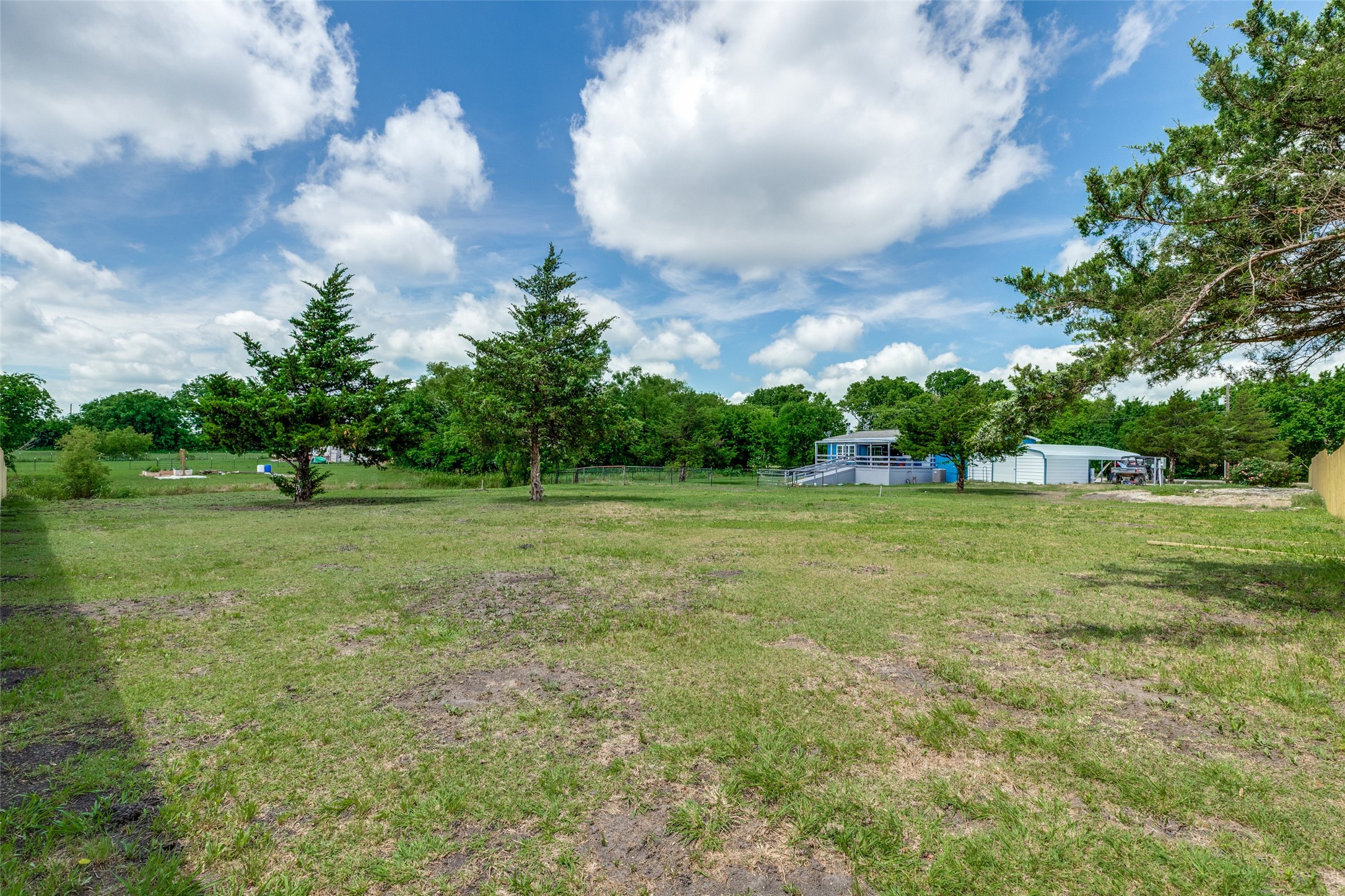 9147 County Road 1143 Leonard TX 75452