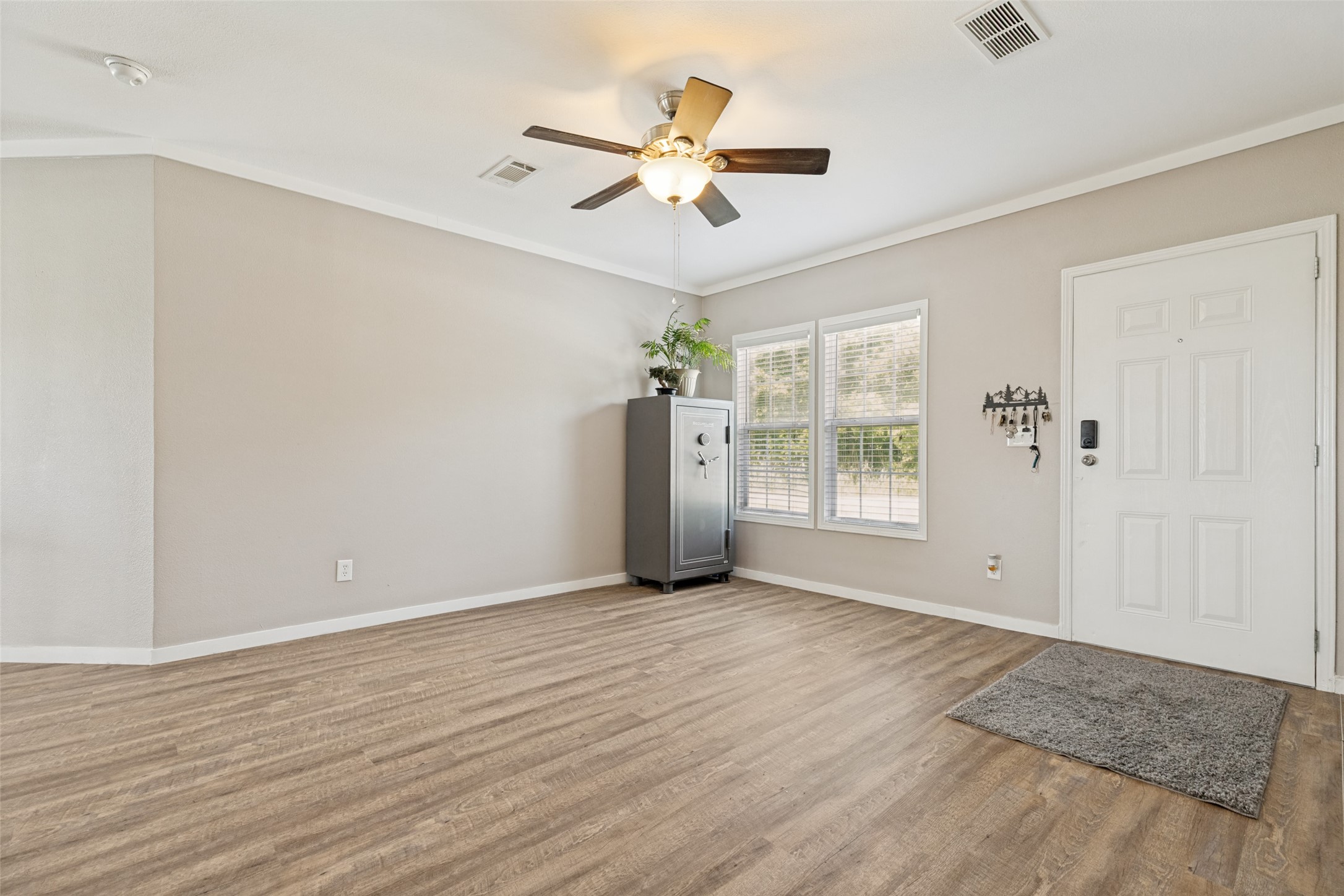 9147 County Road 1143 Leonard TX 75452