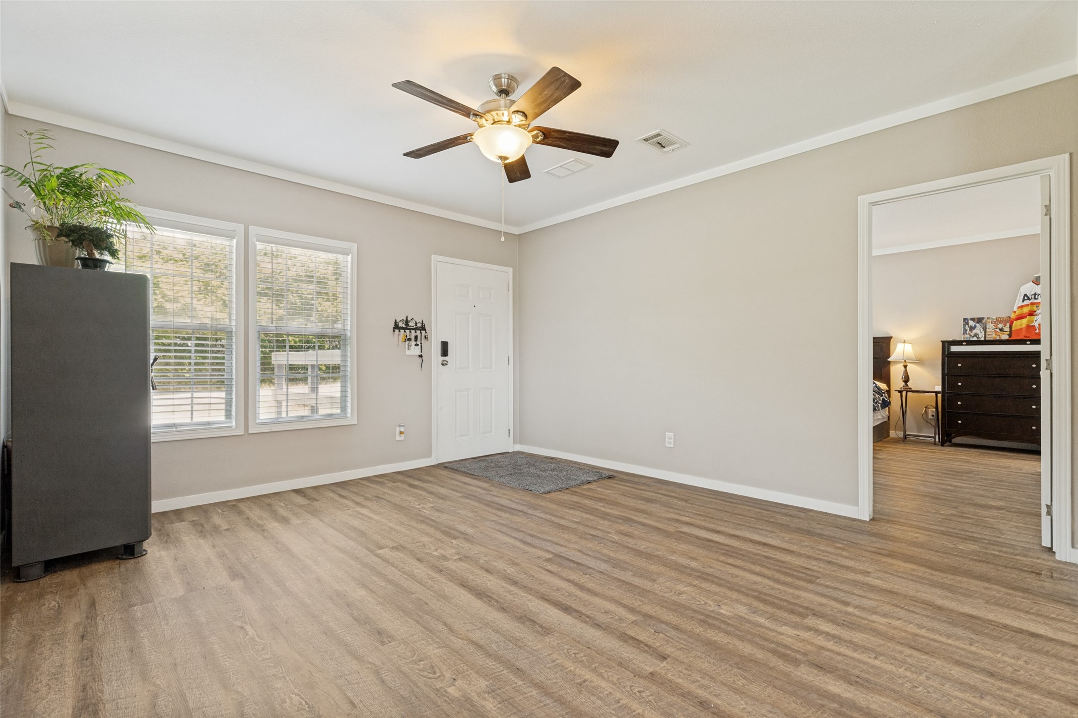 9147 County Road 1143 Leonard TX 75452