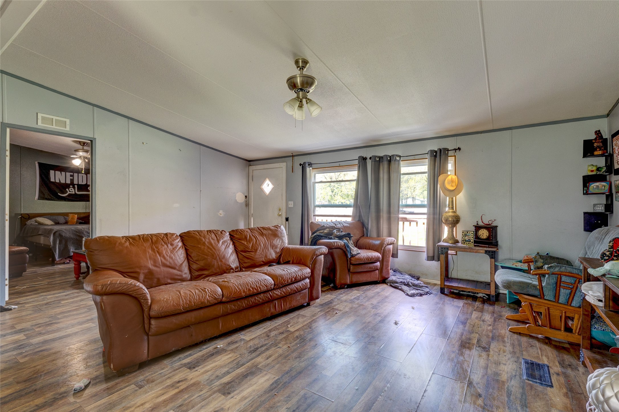 269 E Golden Oaks Drive Mabank TX 75156