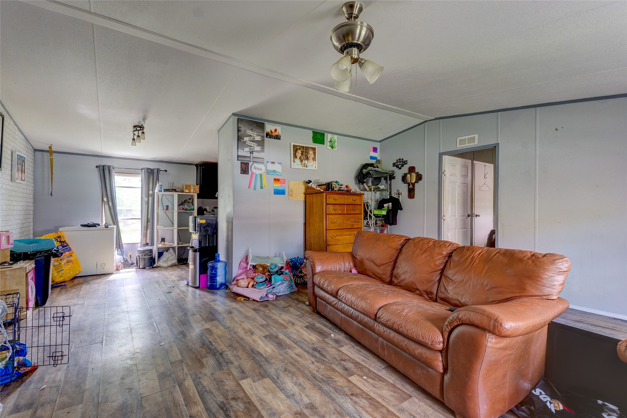 269 E Golden Oaks Drive Mabank TX 75156