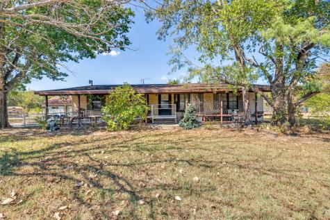 3518 Private Road 2174 Greenville TX 75402