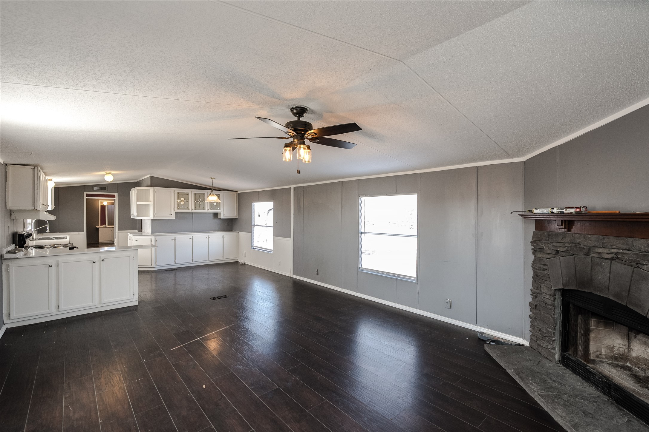 9959 Fm 2071 Valley View TX 76272