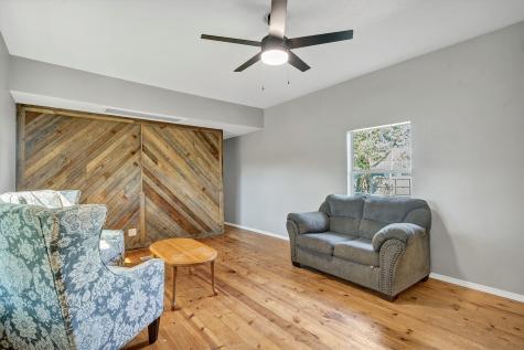 1941 Lariat Lane Burleson TX 76028