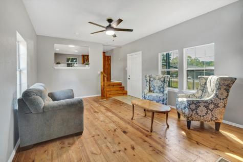 1941 Lariat Lane Burleson TX 76028