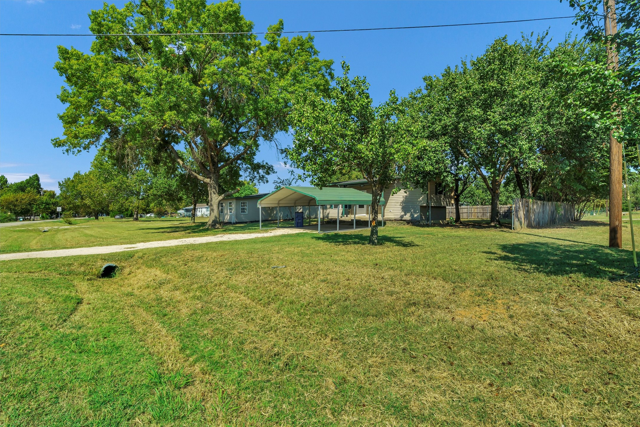 1941 Lariat Lane Burleson TX 76028