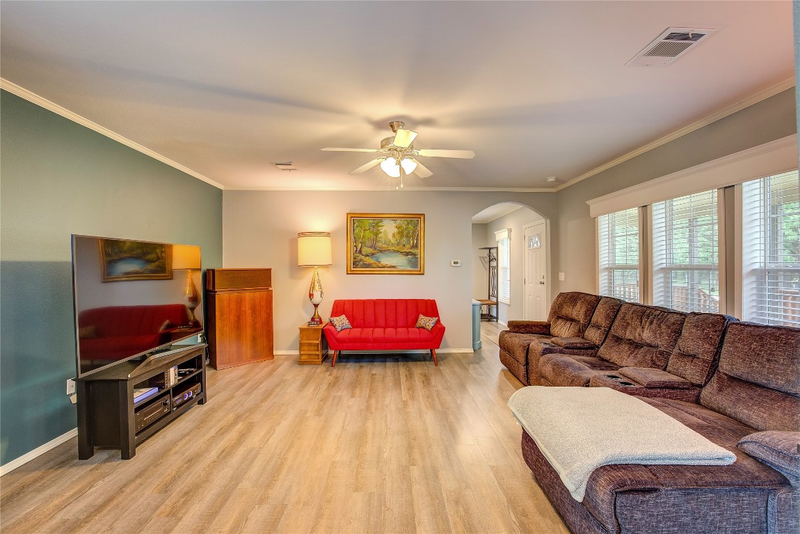 482 County Road 3320 Greenville TX 75402