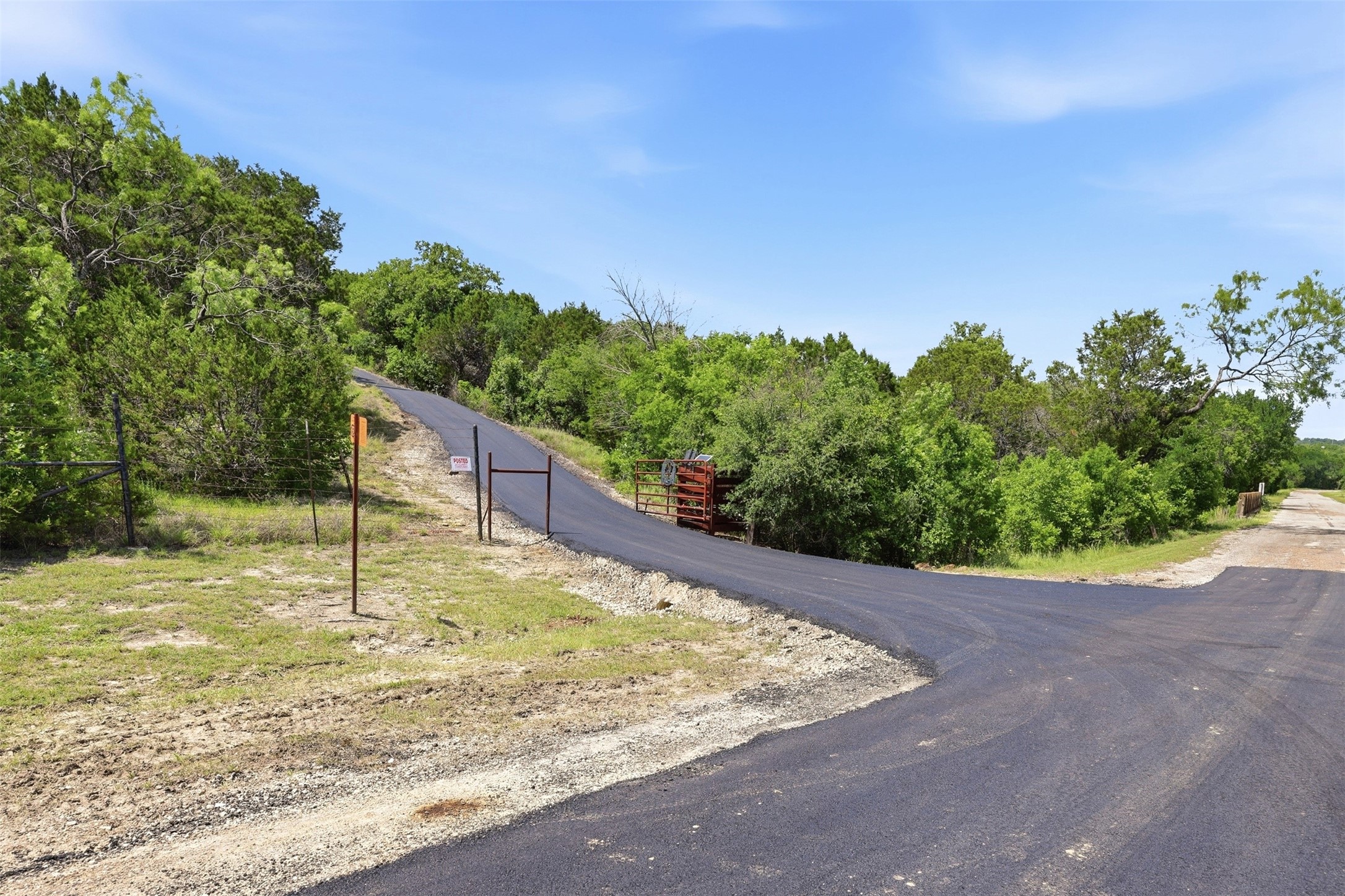 140 E Bankhead Highway Mineral Wells TX 76067