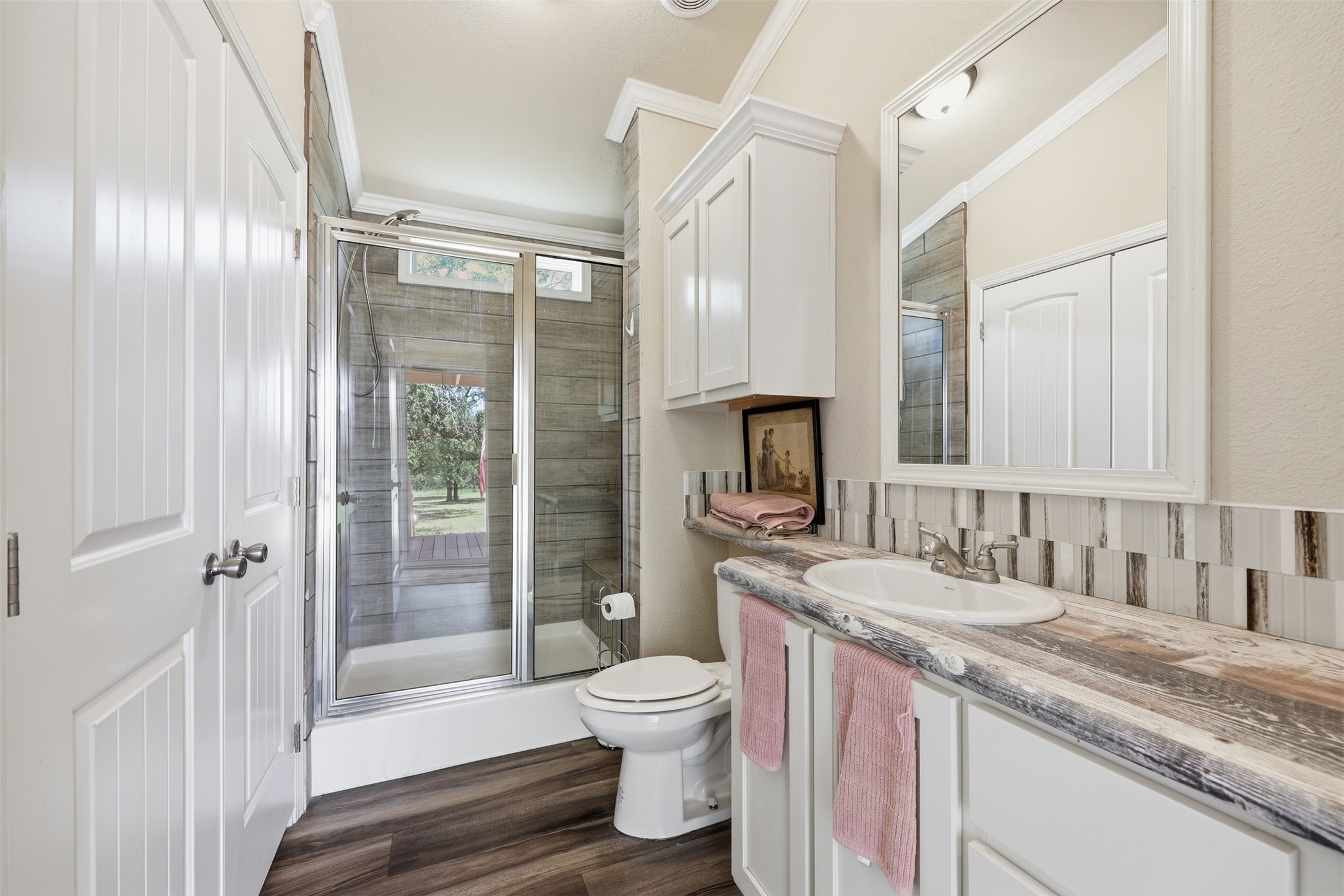140 E Bankhead Highway Mineral Wells TX 76067