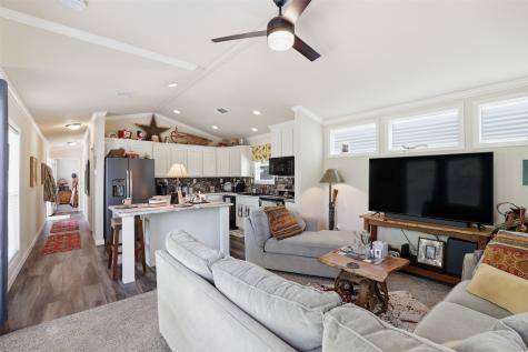 140 E Bankhead Highway Mineral Wells TX 76067
