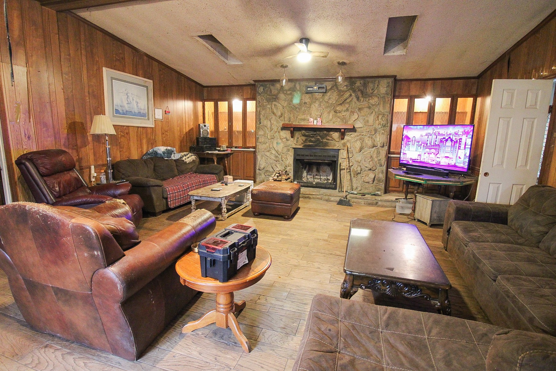 204 E 9th Hooks TX 75561