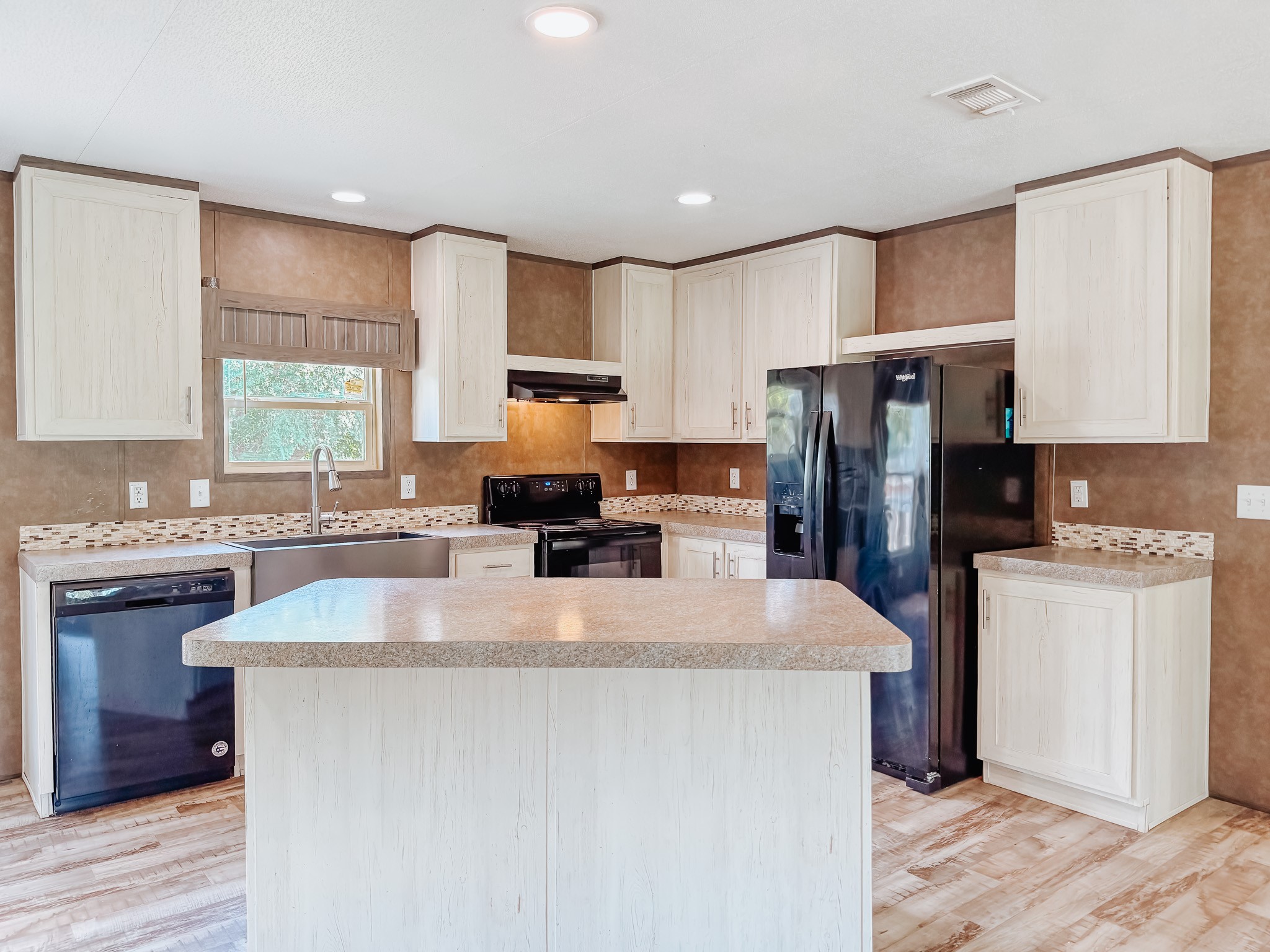 103 N 7th Street W Dawson TX 76639