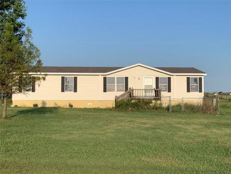 9317 Oklahoma Street Joshua TX 76058