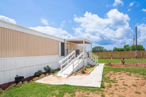 305 S Brown Street Richland Springs TX 76871