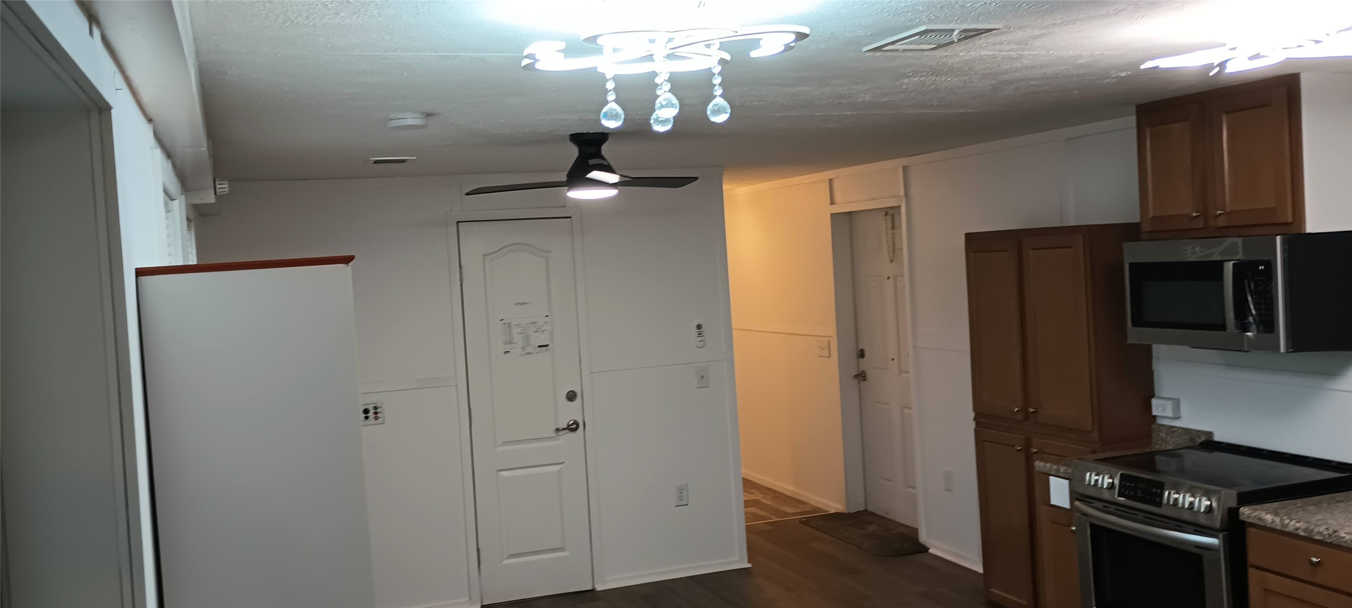 6102 S Lakeside Hills Court Granbury TX 76048