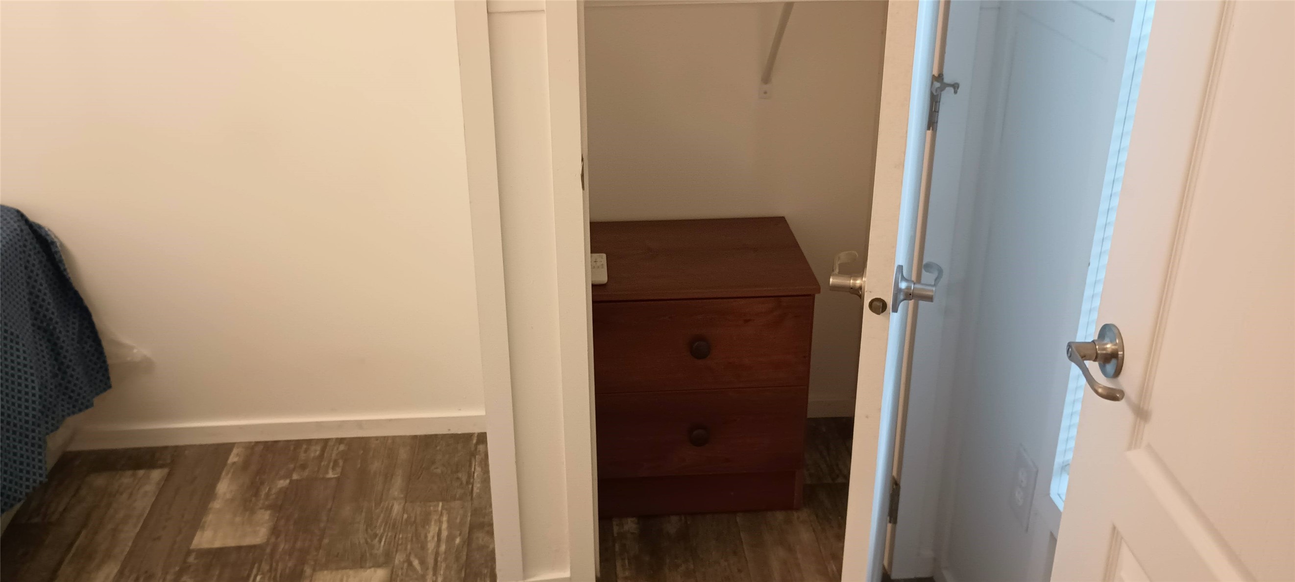 6102 S Lakeside Hills Court Granbury TX 76048