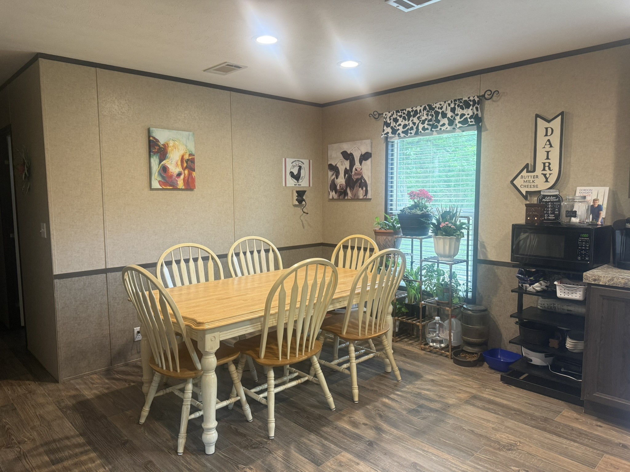 1200 Shoreline Circle Chandler TX 75758