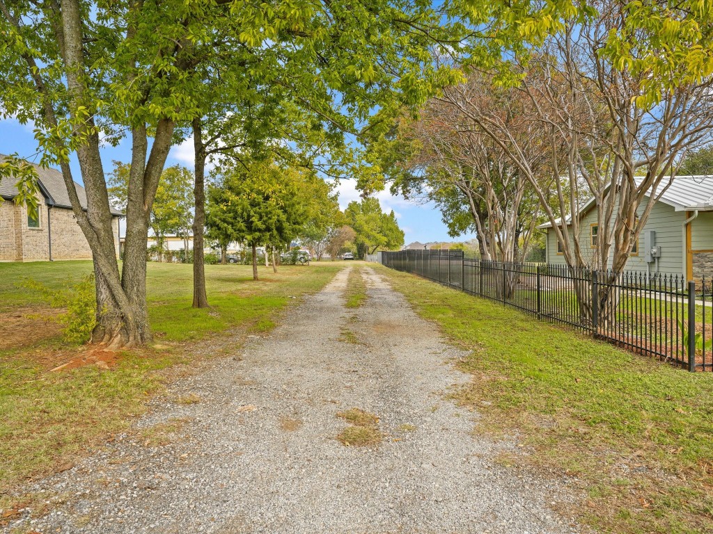 3107 Russell Road Arlington TX 76001