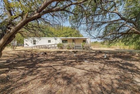 9509 County Road 915a Joshua TX 76058