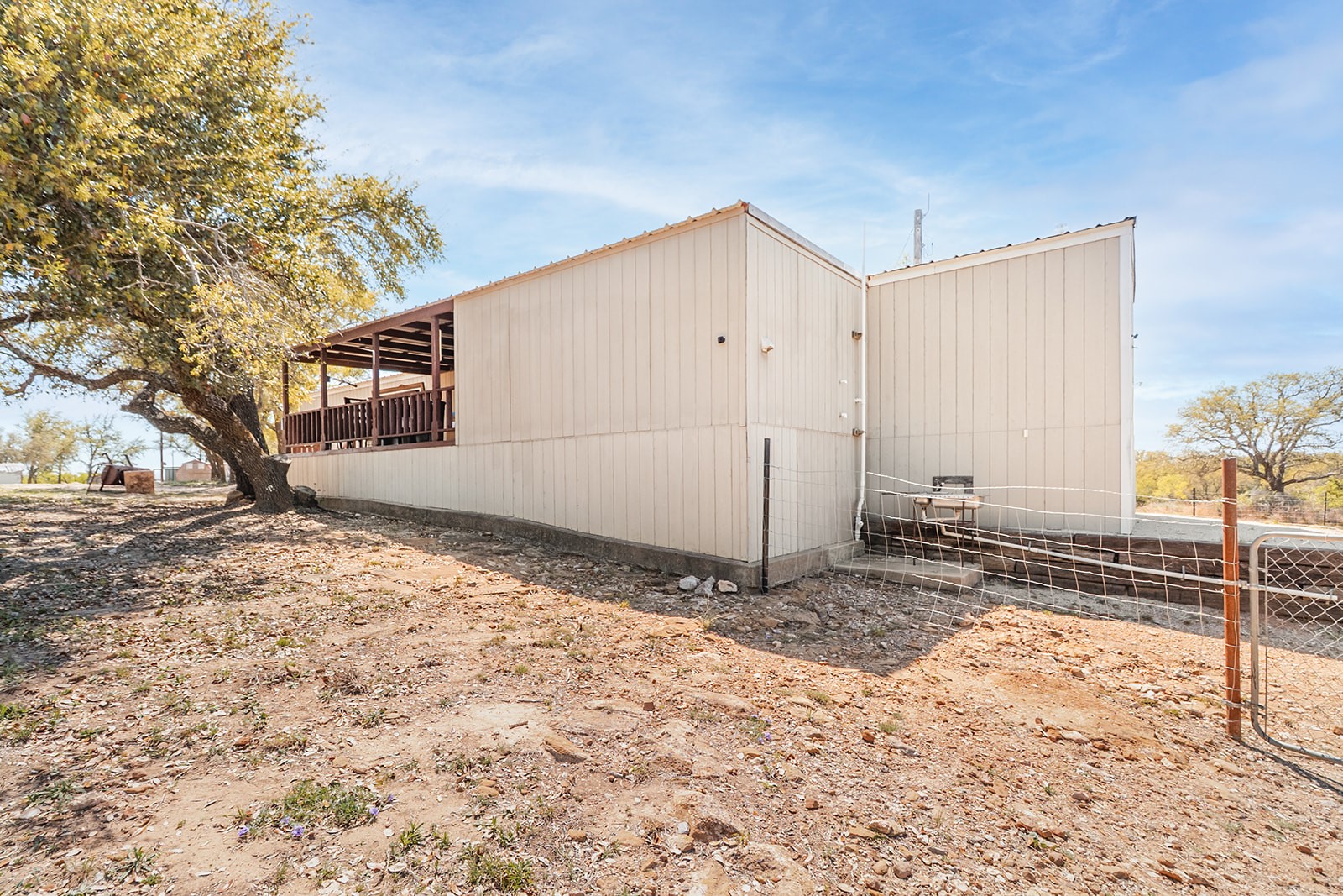 124 Lohn Street Brady TX 76825