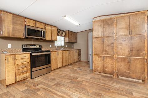 124 Lohn Street Brady TX 76825