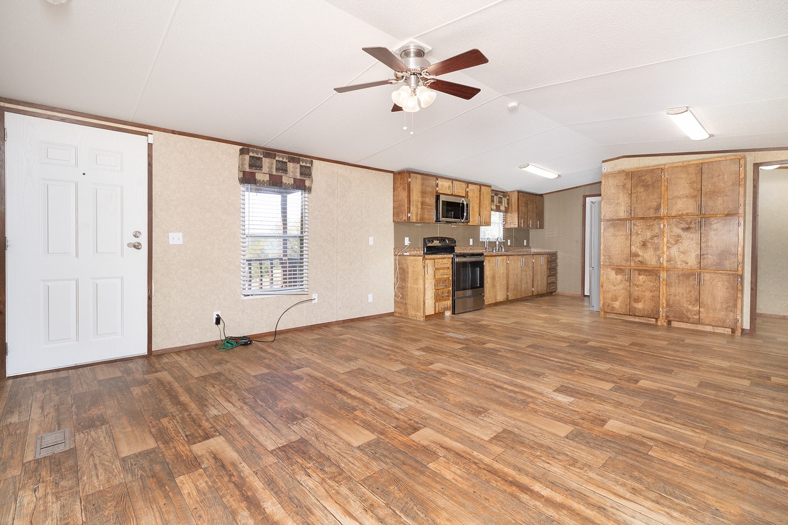 124 Lohn Street Brady TX 76825