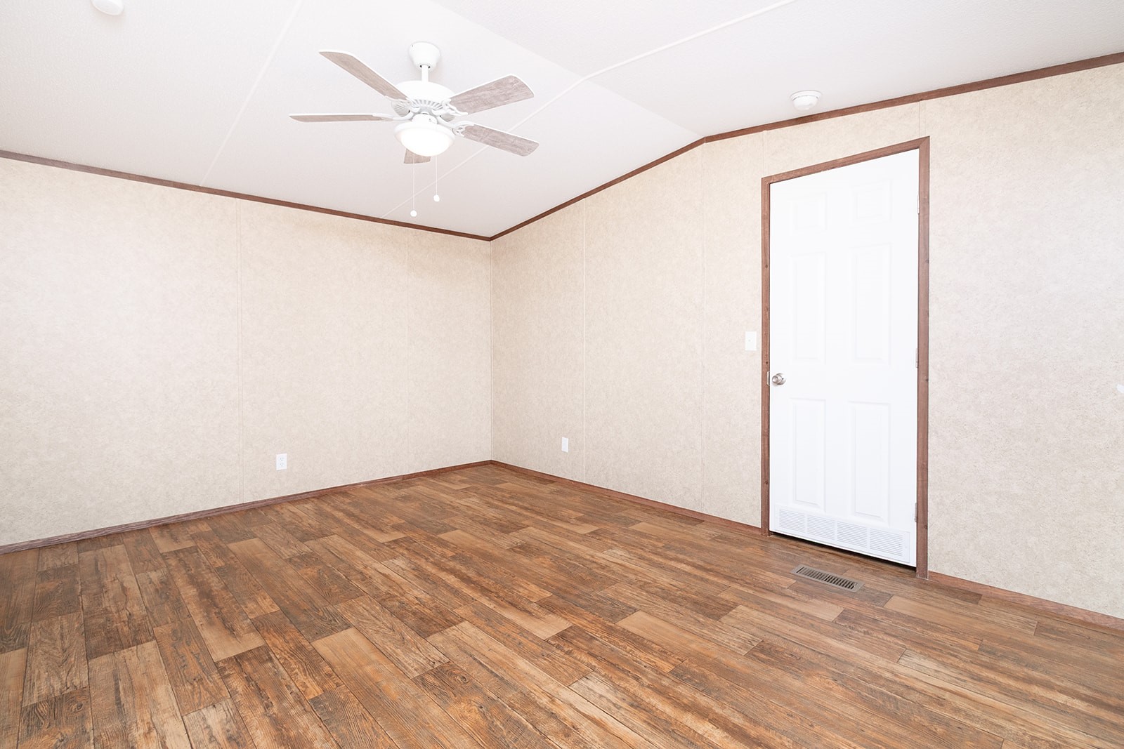 124 Lohn Street Brady TX 76825