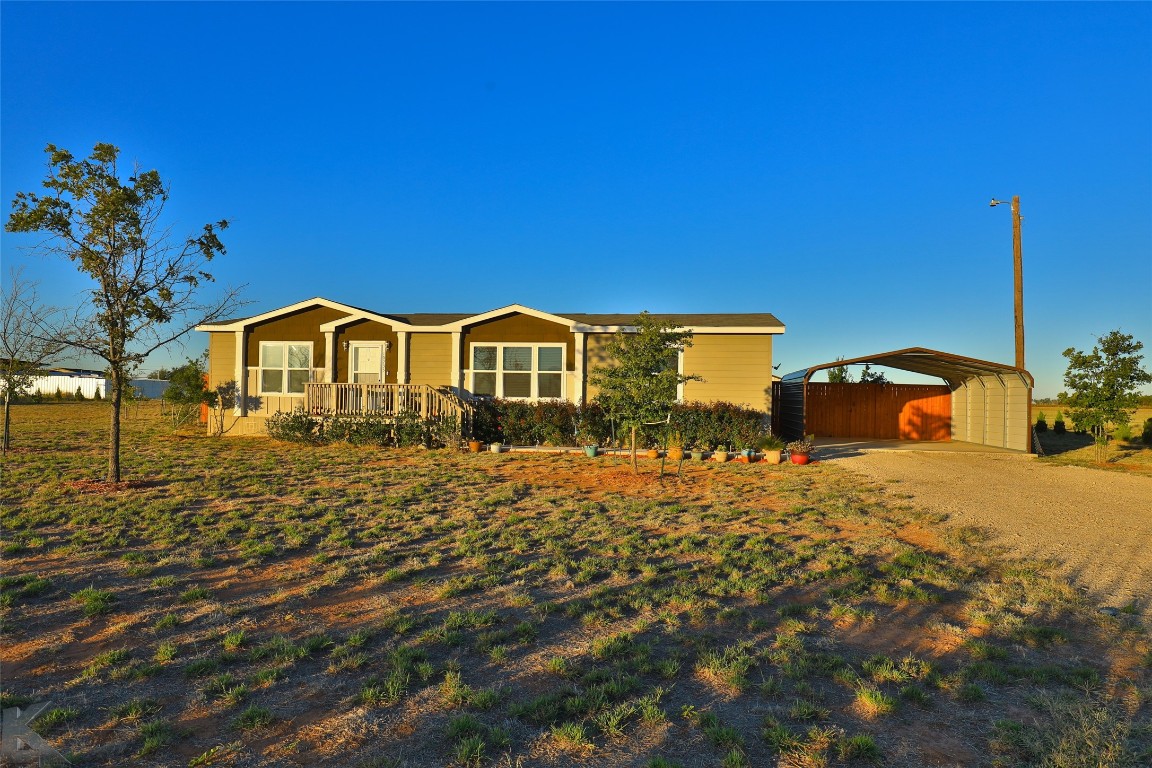 10235 Private Road 6055 Hawley TX 79525