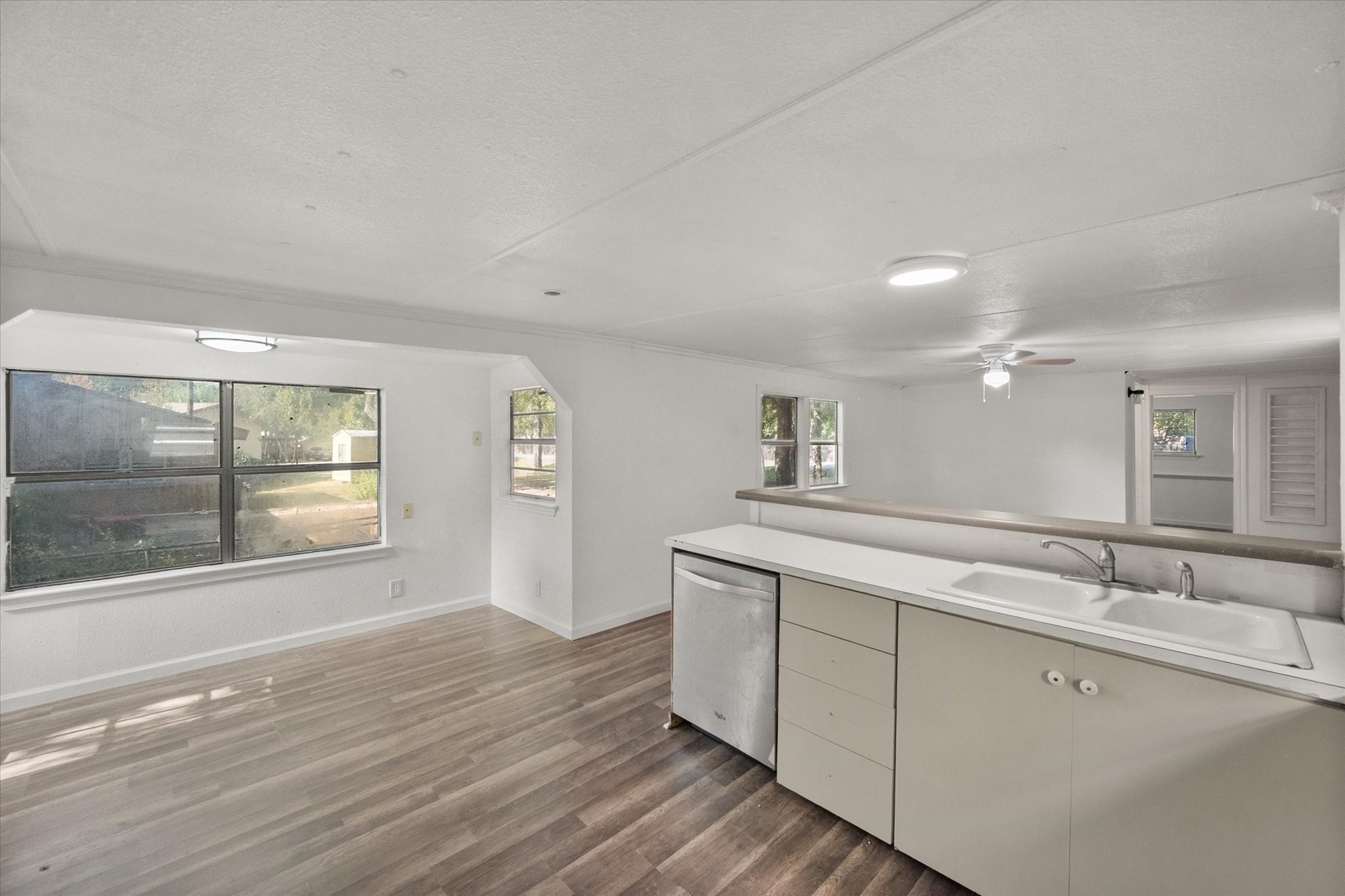 1509 E Apache Trail Granbury TX 76048
