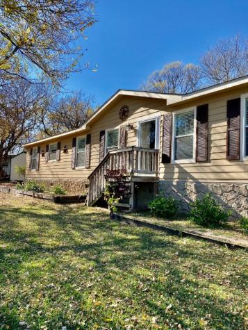 221 Plantation Road Springtown TX 76082