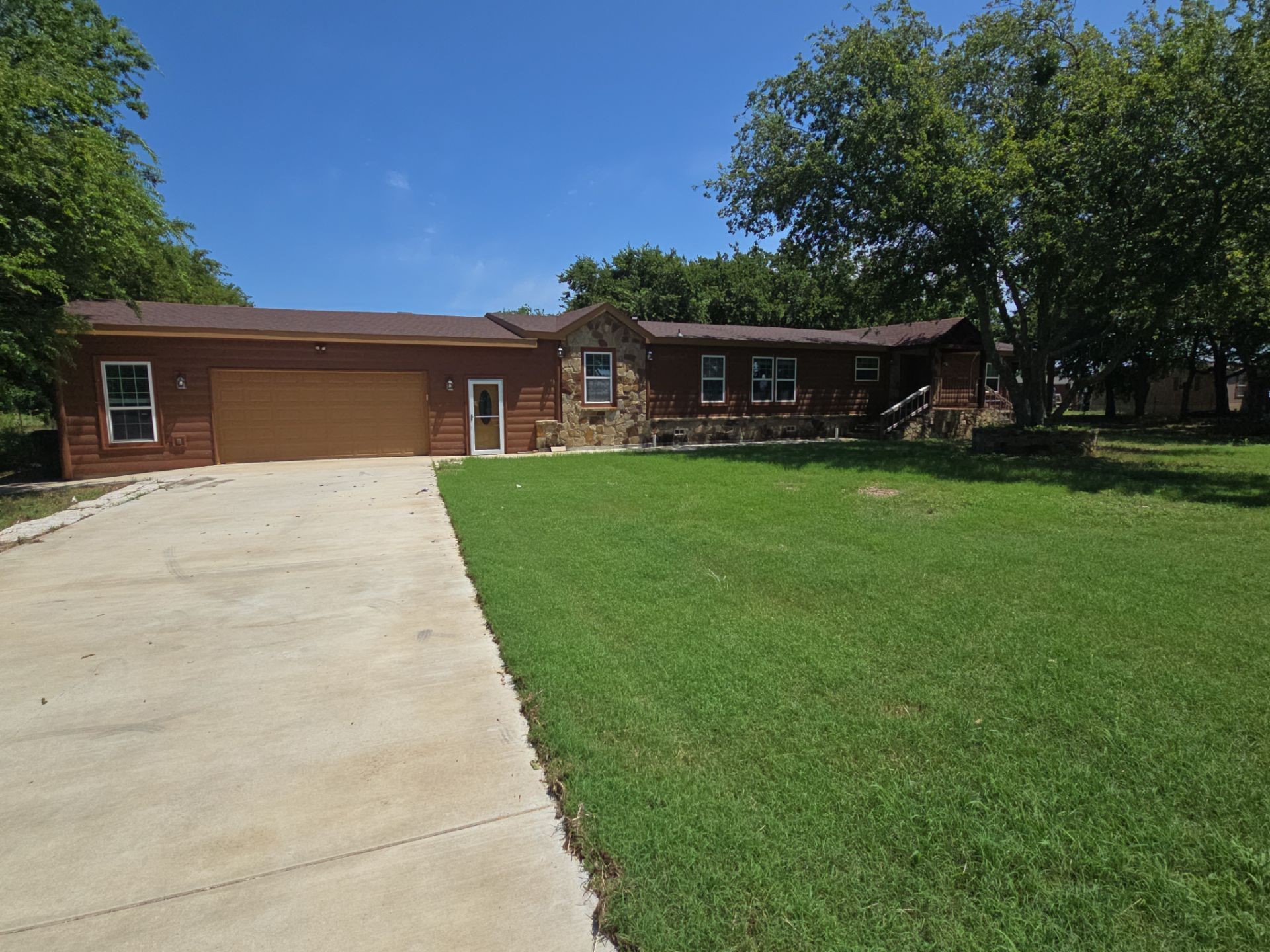 7728 County Road 915 Joshua TX 76058