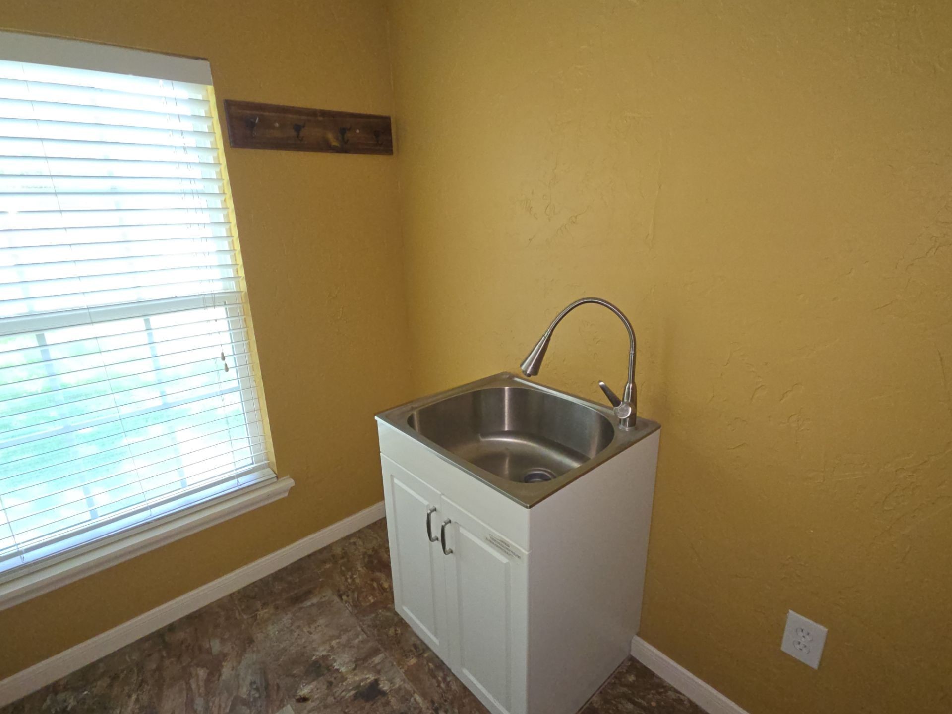 7728 County Road 915 Joshua TX 76058