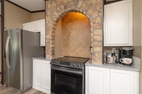 140 Meadow Pond Court Runaway Bay TX 76426