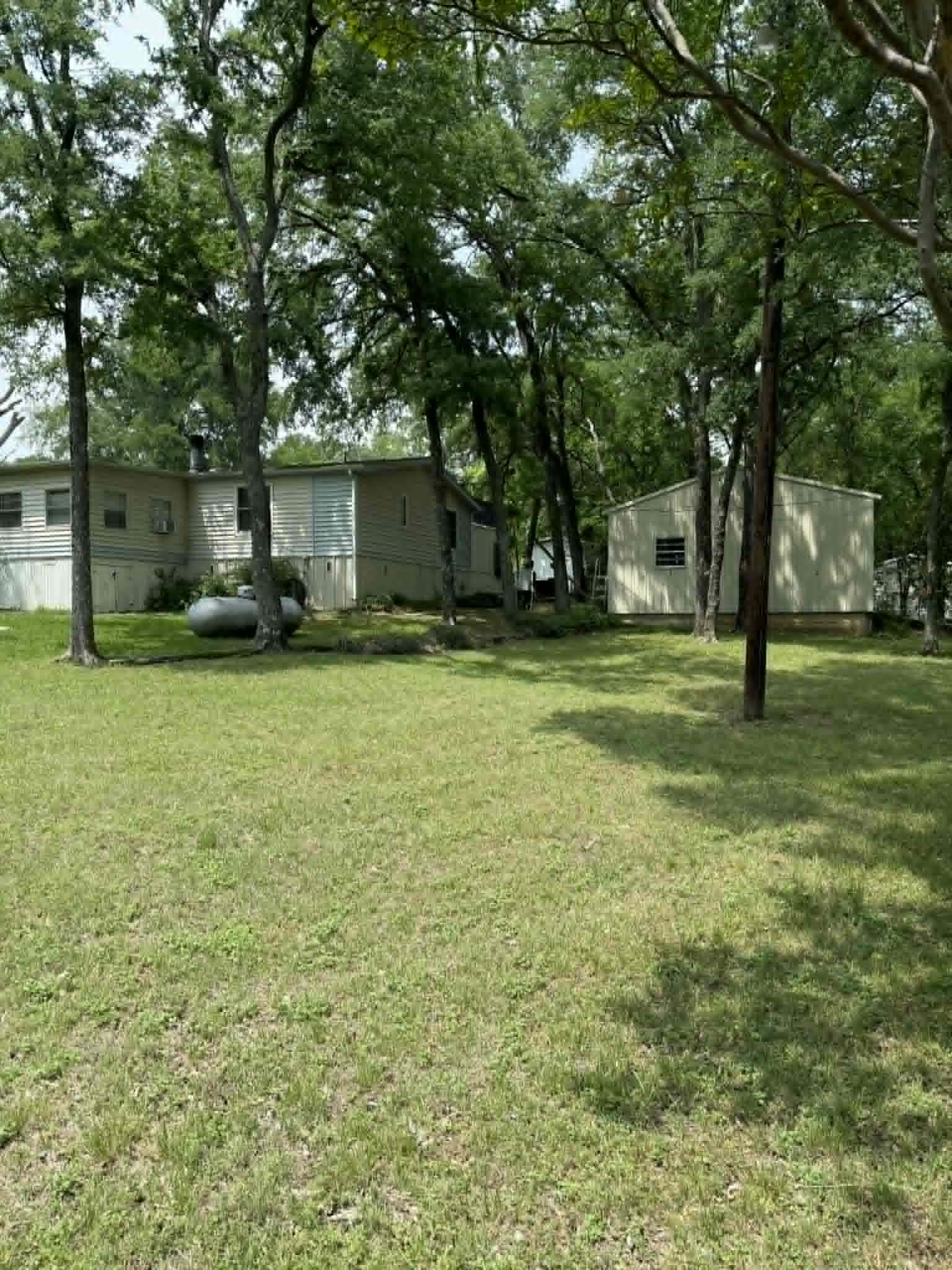 220 Hollyglen Street Gun Barrel City TX 75156