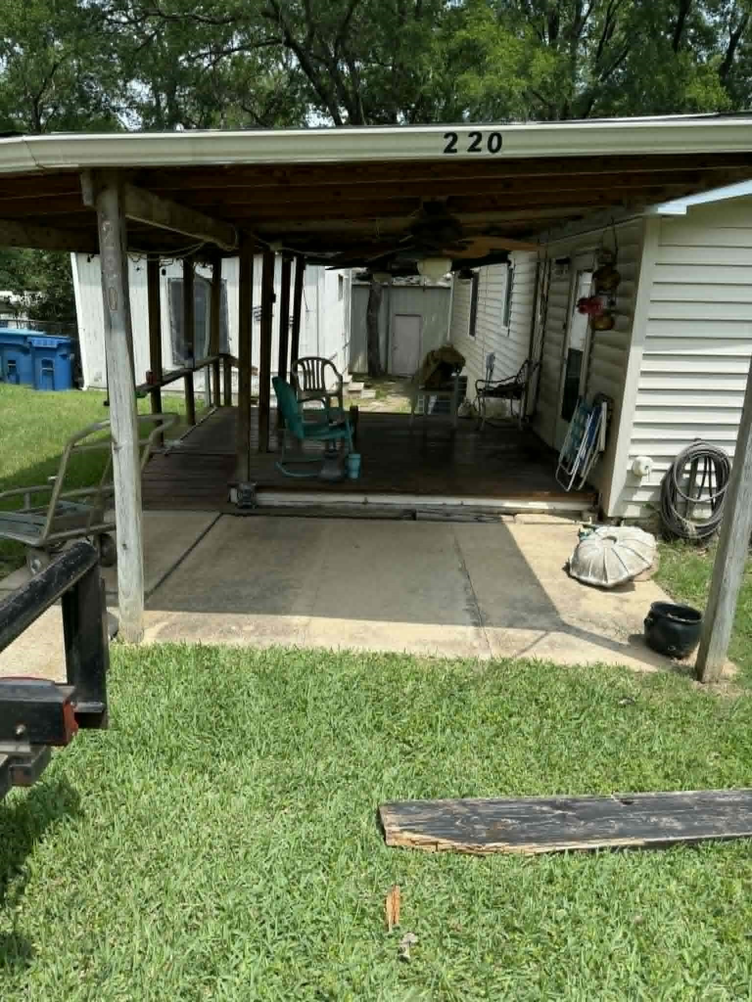 220 Hollyglen Street Gun Barrel City TX 75156