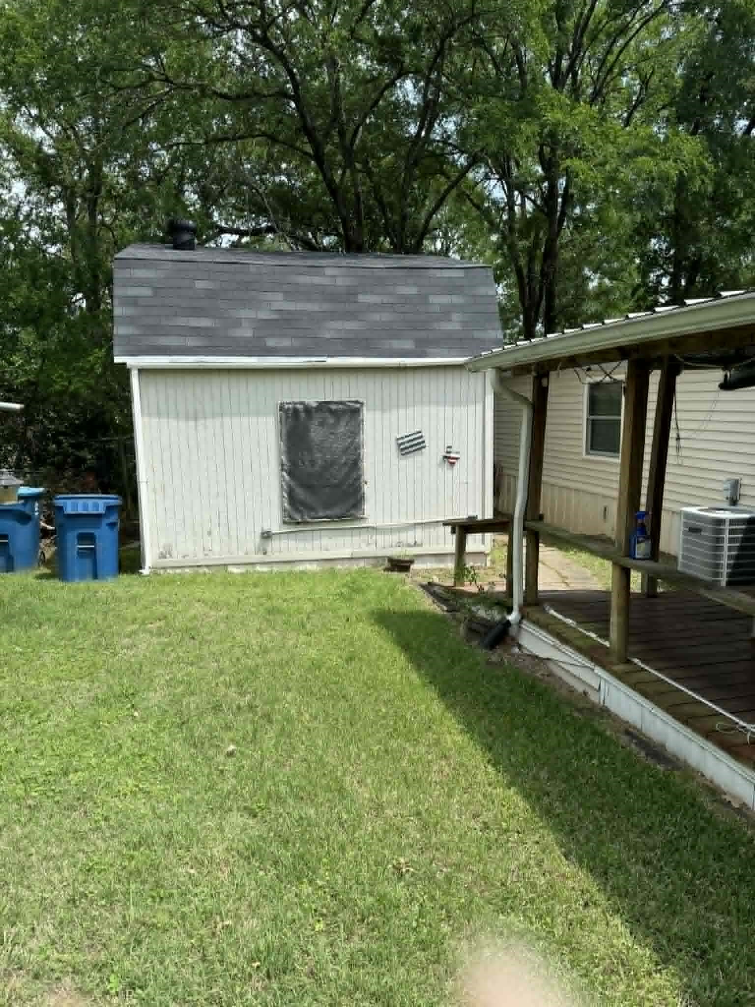 220 Hollyglen Street Gun Barrel City TX 75156