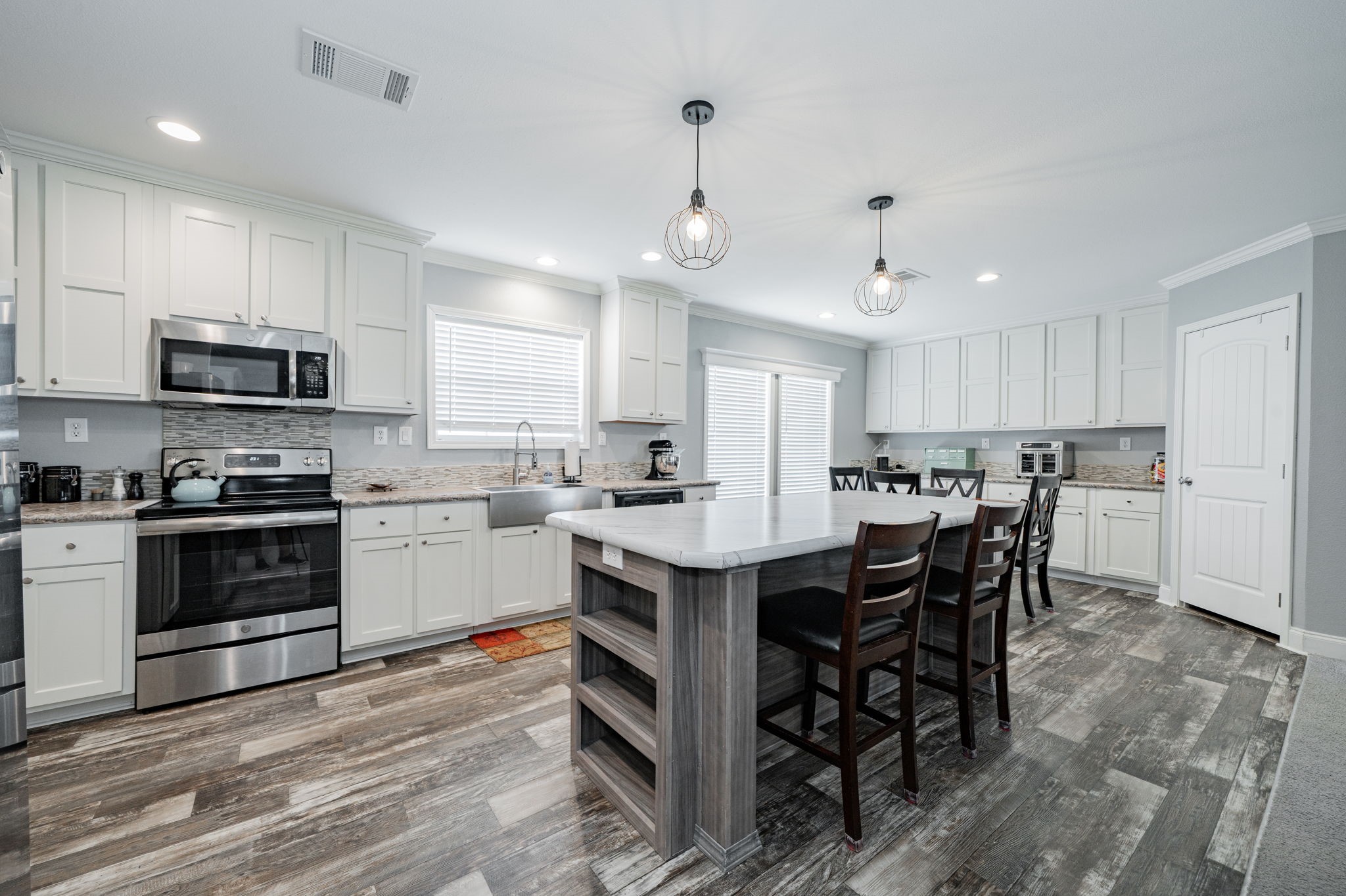 8938 Private Road 3842 Quinlan TX 75474