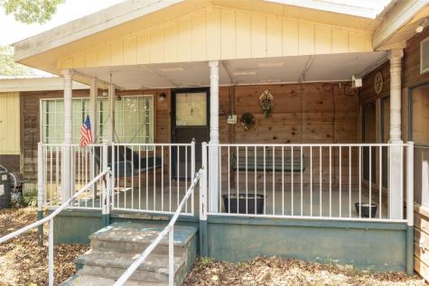 2104 Weeping Willow Street Burleson TX 76028