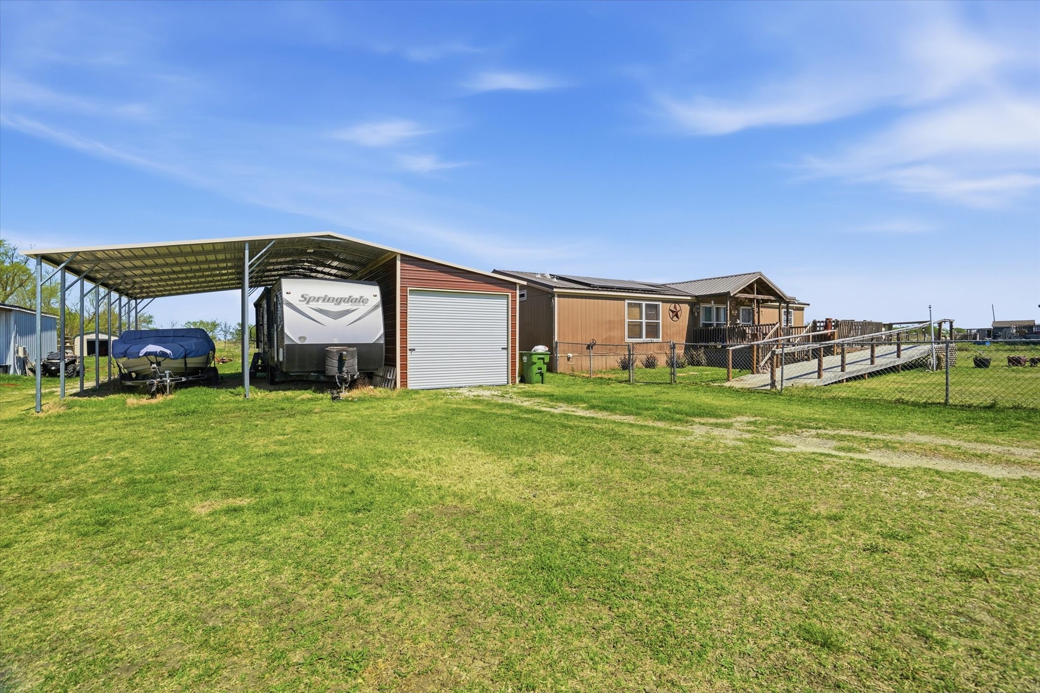 716 Lathem Boulevard Venus TX 76084