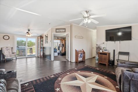 716 Lathem Boulevard Venus TX 76084