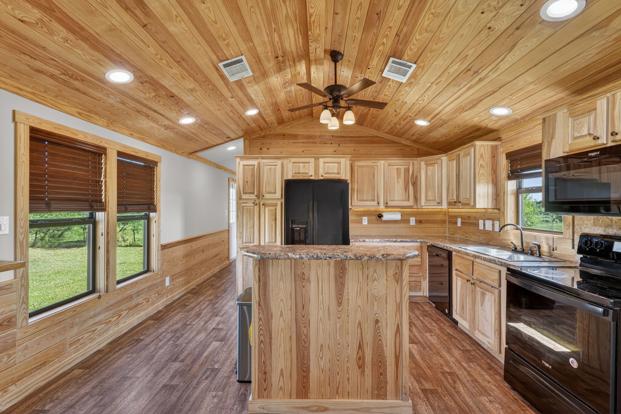 2401 Lamkin Road Mineral Wells TX 76067