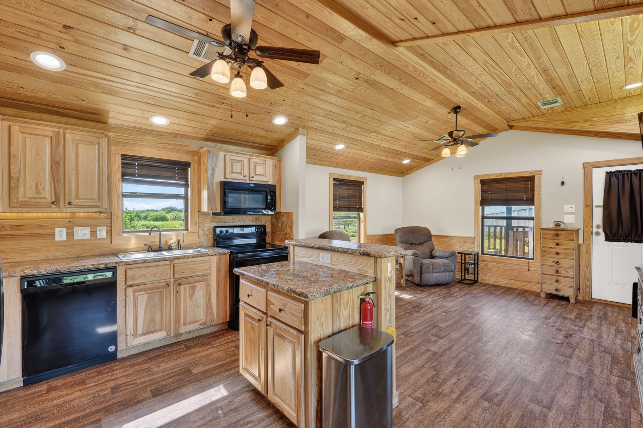 2401 Lamkin Road Mineral Wells TX 76067