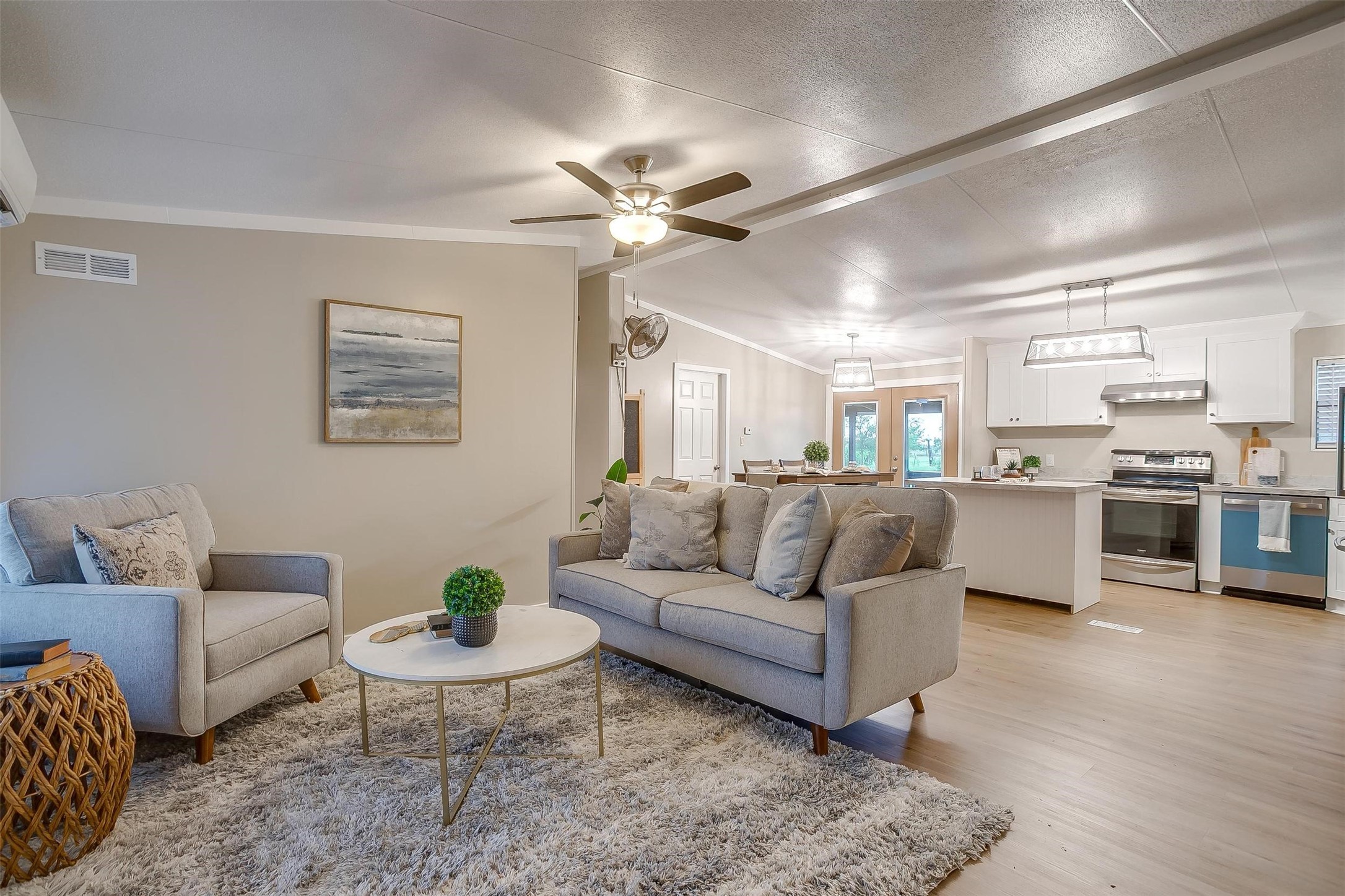 808 County Road 207 Alvarado TX 76009