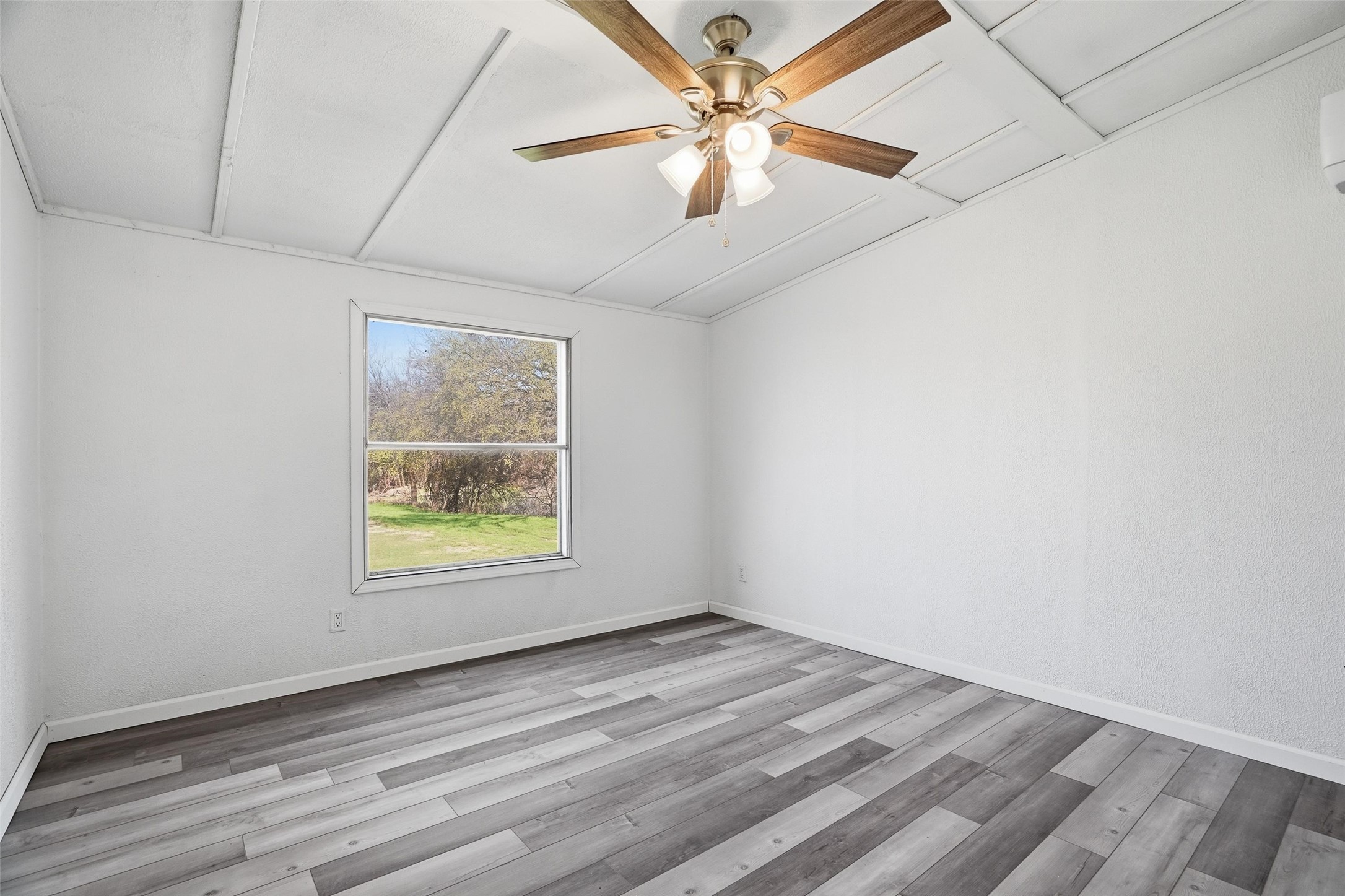 114 Sunset Acres Court Granbury TX 76048