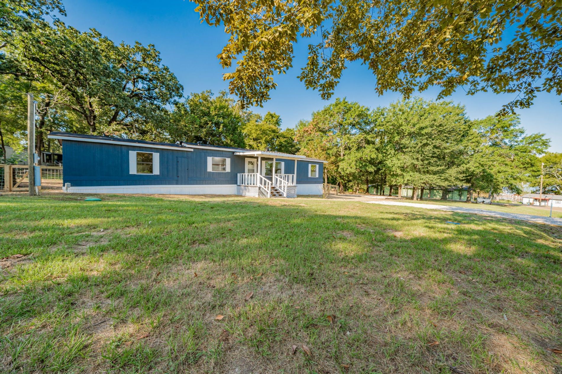 106 Creekwood Drive Mabank TX 75156